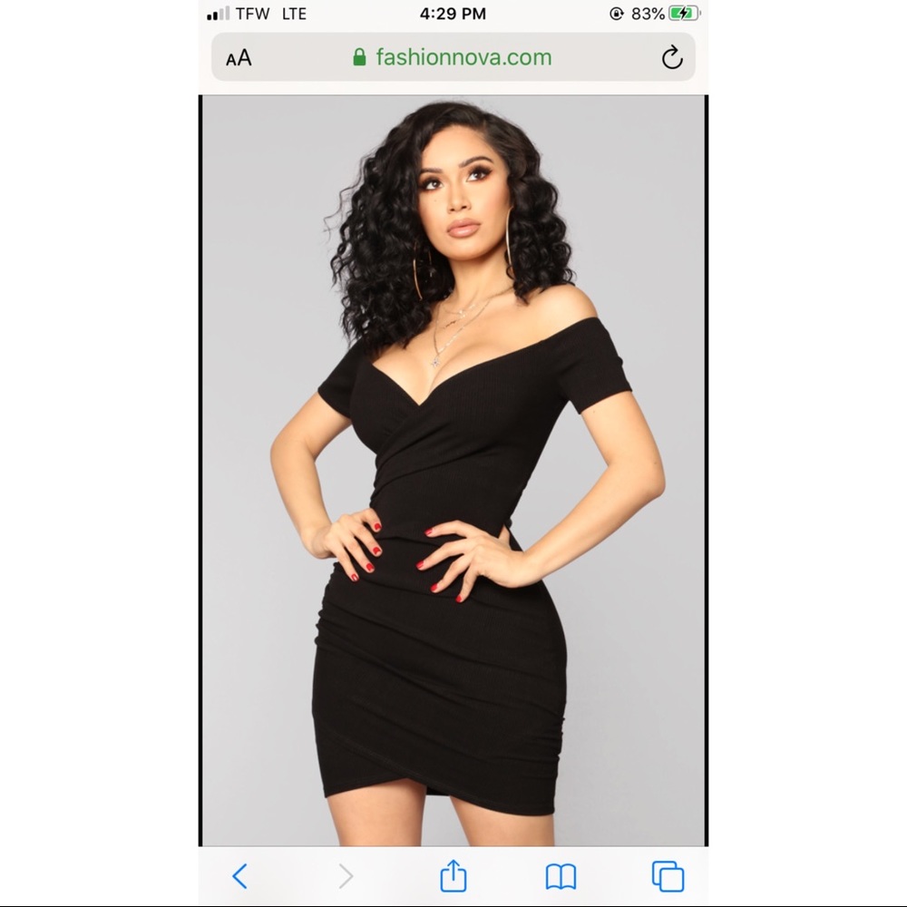 NWT fashion nova mini dress !!
